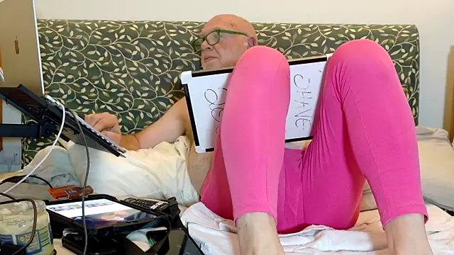 Snapshot of KinkCentral chatting on May 29, 2026, 9:10 pm KinkCentral online show from May 29, 2026, 9:10 pm