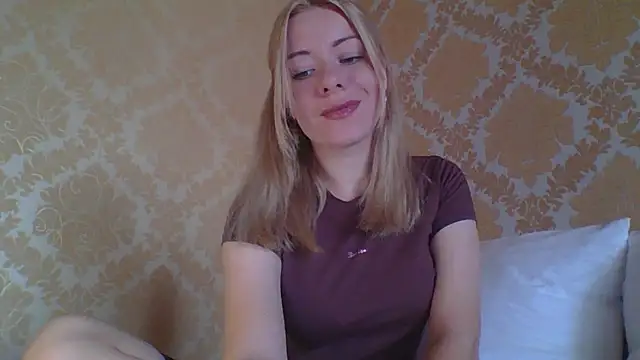 Softy Aura  online show from July 16, 2026, 11:07 am