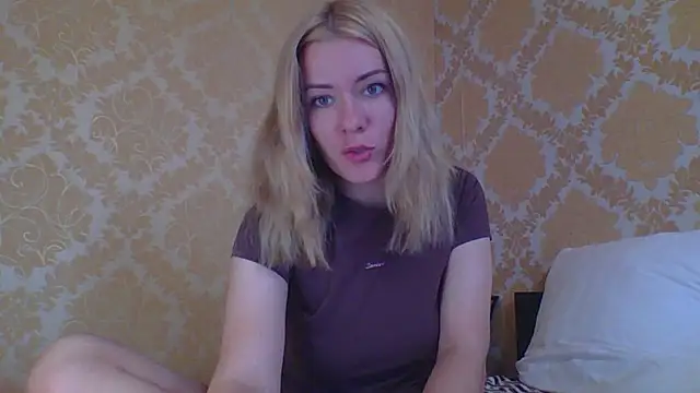Softy Aura  online show from July 15, 2026, 4:25 pm
