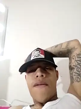 Ethan valka1 online show from April 26, 2026, 2:58 pm