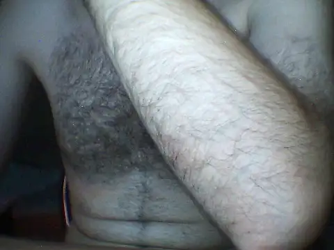 Snapshot of Pitoncukkk chatting on July 8, 2026, 8:20 pm Pitoncukkk online show from July 8, 2026, 8:20 pm