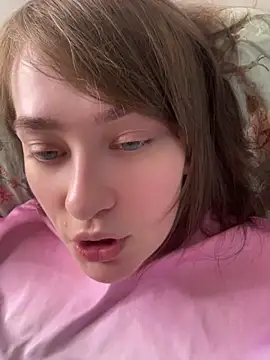 BettyRussian online show from May 2, 2026, 11:48 am