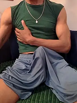 Switcherxxx online show from May 15, 2026, 11:14 pm