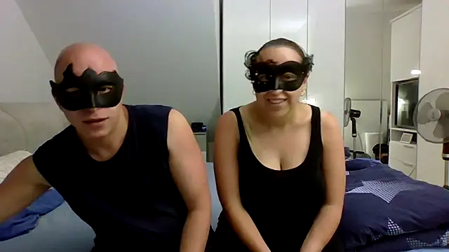 Nadine-wild online show from May 26, 2026, 7:34 pm