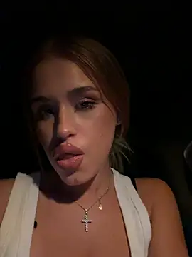 jessicablondexxx online show from June 27, 2026, 10:49 pm
