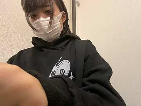 MaNaKa 55 online show from May 7, 2026, 1:10 am