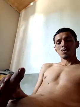 Snapshot of casadocalixaba028 chatting on May 7, 2026, 1:25 pm casadocalixaba028 online show from May 7, 2026, 1:25 pm