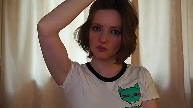 PaleAurix online show from May 7, 2026, 5:33 am