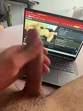 Snapshot of Wolf_18cm chatting on July 5, 2026, 8:54 am Wolf 18cm online show from July 5, 2026, 8:54 am
