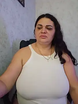 -CUTE-EVVIL- online show from July 13, 2026, 9:03 pm