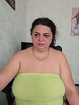 -CUTE-EVVIL- online show from July 28, 2026, 7:38 am