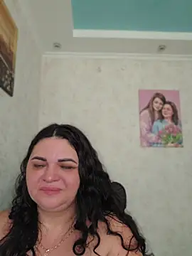 -CUTE-EVVIL- online show from June 24, 2026, 8:24 am