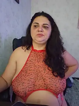 -CUTE-EVVIL- online show from June 30, 2026, 6:41 pm