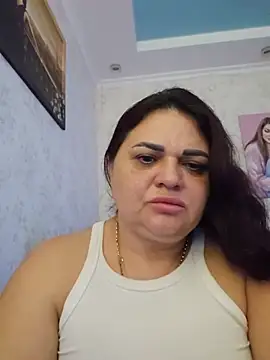 -CUTE-EVVIL- online show from July 14, 2026, 5:52 pm