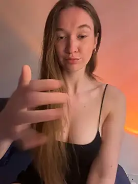 Dianyx online show from May 2, 2026, 2:55 pm