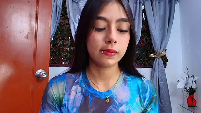 Sofia Browm online show from May 20, 2026, 8:28 pm