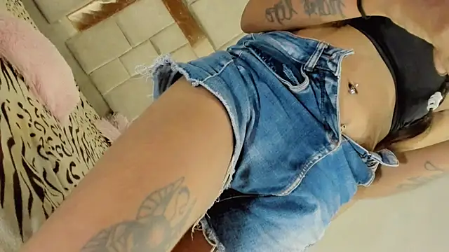 angel dolltsx online show from May 21, 2026, 11:57 pm