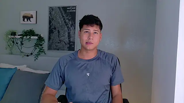 Raiden boyy online show from April 25, 2026, 7:55 pm