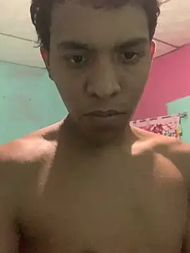 Axlxl online show from April 29, 2026, 2:38 am