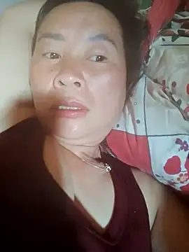 Snapshot of Lella_01 chatting on August 2, 2026, 8:01 am Lella 01 online show from August 2, 2026, 8:01 am