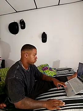 Snapshot of Hector-black chatting on May 10, 2026, 3:54 am Hector-black online show from May 10, 2026, 3:54 am