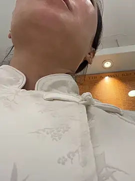 Snapshot of Meimei-bb chatting on June 13, 2026, 1:31 pm Meimei-bb online show from June 13, 2026, 1:31 pm