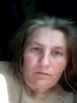 IrisMaris37 online show from June 27, 2026, 8:09 am