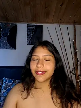 vaioletpoet online show from May 3, 2026, 4:10 pm