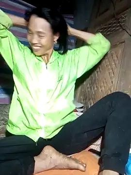 daily-ly online show from April 30, 2026, 2:13 pm