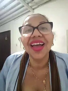 Ladymilf12 online show from May 5, 2026, 1:30 am