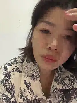 milkwine online show from May 10, 2026, 3:32 am