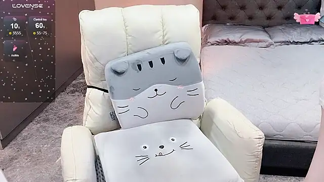 Luna baobeii online show from April 29, 2026, 4:11 pm