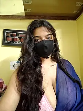 Snapshot of vanika2000 chatting on July 7, 2026, 4:15 am vanika2000 online show from July 7, 2026, 4:15 am