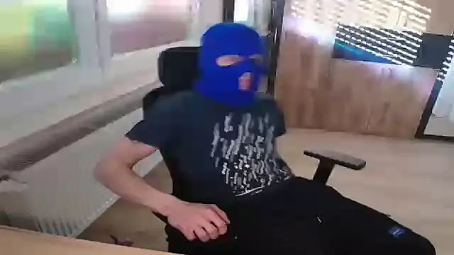 BadBoyMasked online show from April 29, 2026, 5:06 pm