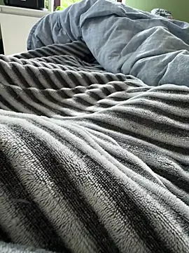 Pornhup27 online show from April 29, 2026, 5:06 pm