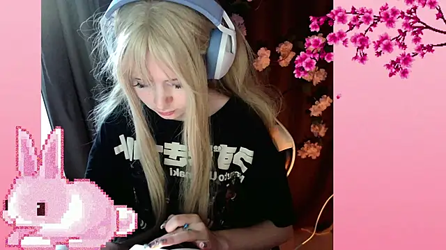 Snapshot of AmmiRinn chatting on June 9, 2026, 1:23 pm AmmiRinn online show from June 9, 2026, 1:23 pm