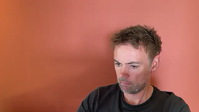 BronzeShowtime67 online show from April 28, 2026, 2:54 pm