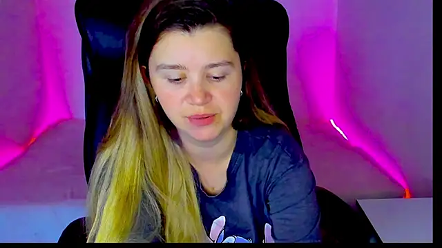 Snapshot of Natali_Secret chatting on June 12, 2026, 4:16 pm Natali Secret online show from June 12, 2026, 4:16 pm
