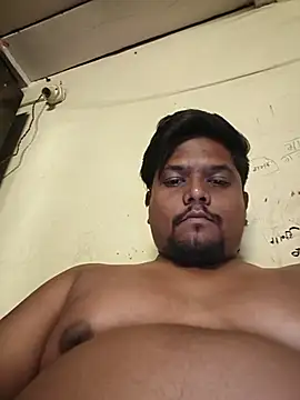 Snapshot of Mricecreeam chatting on May 19, 2026, 7:10 pm Mricecreeam online show from May 19, 2026, 7:10 pm