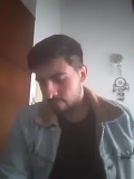 Elvismaximo online show from May 11, 2026, 2:45 pm