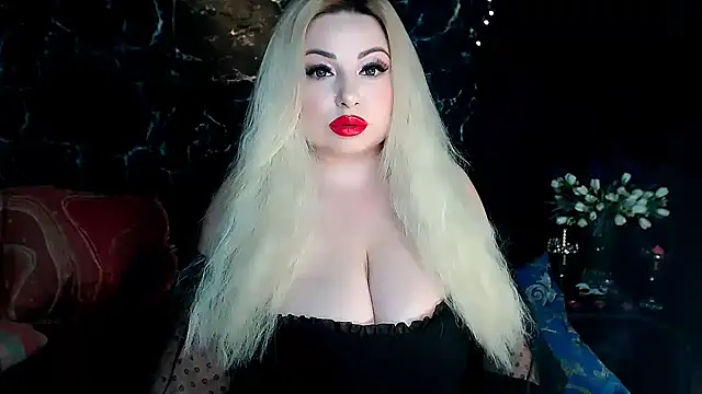 ValentinaaLuv online show from June 5, 2026, 1:21 am