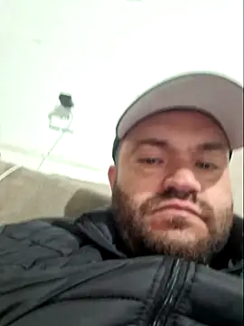 Snapshot of comeraba chatting on April 27, 2026, 11:03 pm comeraba online show from April 27, 2026, 11:03 pm