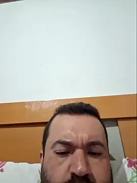 Snapshot of comeraba chatting on May 17, 2026, 5:18 am comeraba online show from May 17, 2026, 5:18 am