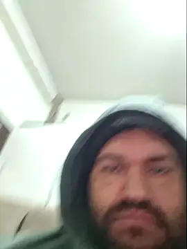 Snapshot of comeraba chatting on May 13, 2026, 11:34 pm comeraba online show from May 13, 2026, 11:34 pm
