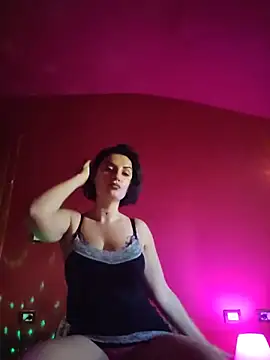 katerinasolis online show from May 18, 2026, 8:41 am