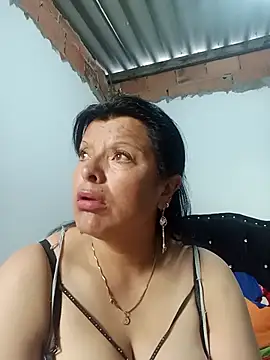 Snapshot of Samantha_Kieran chatting on June 20, 2026, 3:17 pm Samantha Kieran online show from June 20, 2026, 3:17 pm