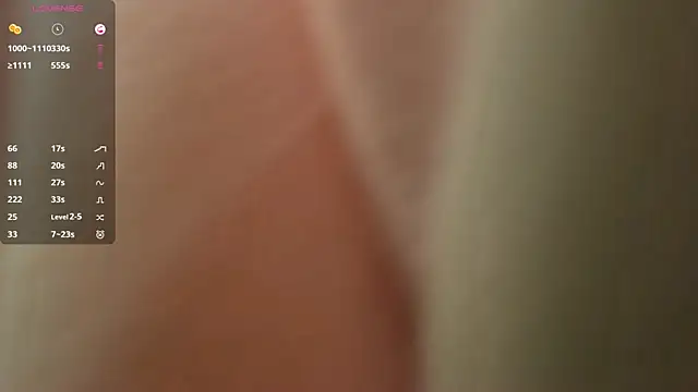 LongChillGerl online show from July 28, 2026, 7:39 pm
