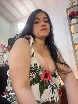 Snapshot of Dalila_5 chatting on July 10, 2026, 7:25 pm Dalila 5 online show from July 10, 2026, 7:25 pm