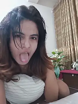 Snapshot of SexyShila-97 chatting on June 10, 2026, 11:33 am SexyShila-97 online show from June 10, 2026, 11:33 am