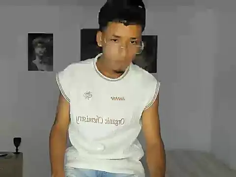 jack vega1 online show from May 4, 2026, 5:00 am